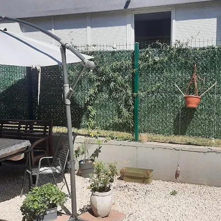 Konak Apartment Lejlighed *